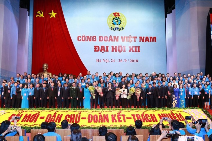 В Ханое завершился 12-й съезд профсоюзов Вьетнама - ảnh 1
