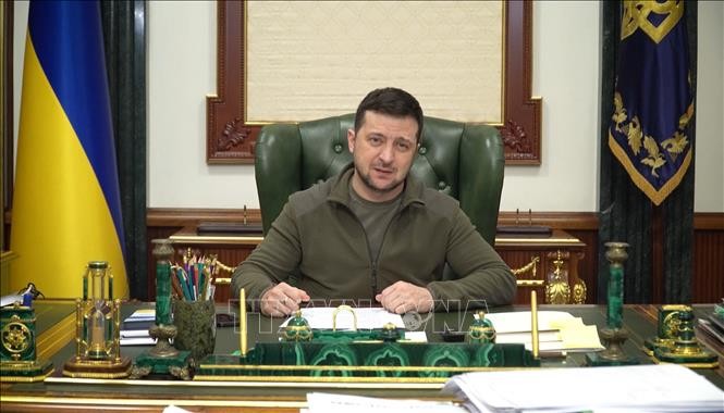 Президент Украины выразил надежду на урегулирование конфликта путём диалога - ảnh 1