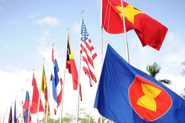 Вьетнам - первый флаг АСЕАН - ảnh 1