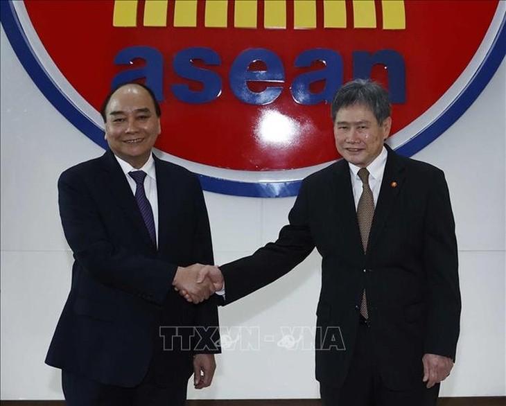Вьетнам придаёт важное значение развитию отношений с АСЕАН - ảnh 1