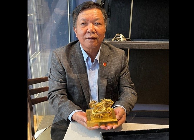 Вьетнамцу удалось купить золотую печать императора династии Нгуен - ảnh 1