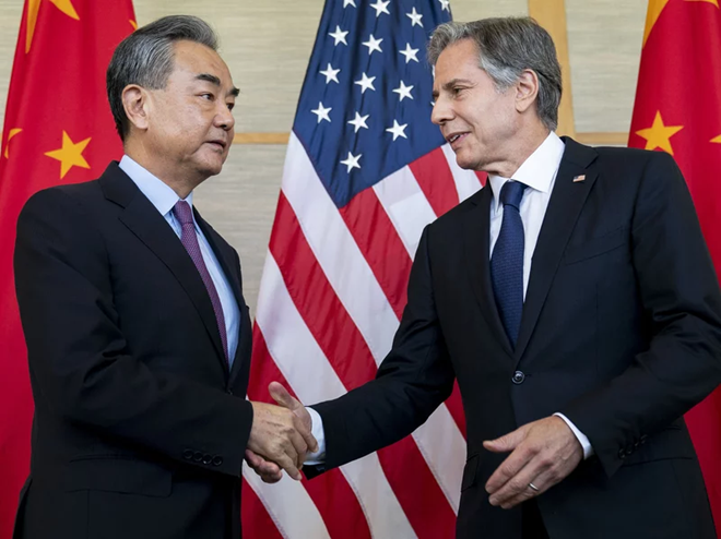 Руководители Китая и США провели неофициальную встречу в кулуарах Мюнхенской конференции по безопасности  - ảnh 1