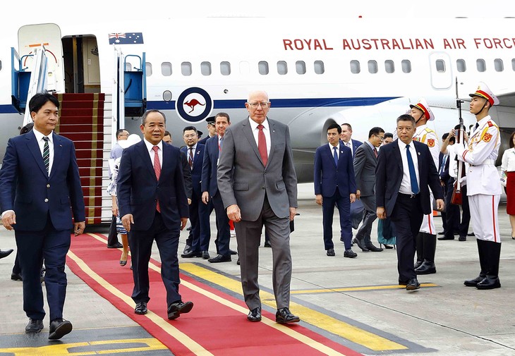 Генерал-губернатор Австралии Дэвид Херли начал государственный визит во Вьетнам - ảnh 1