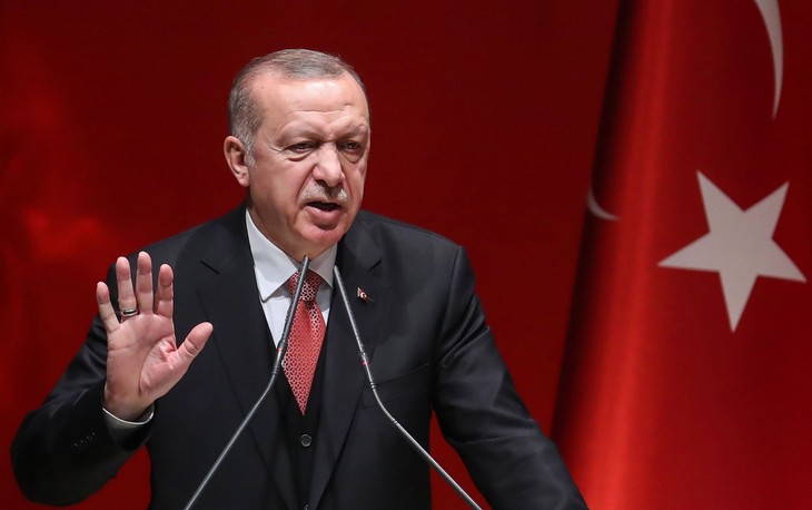 Президент Реджеп Тайип Эрдоган принял присягу в Великом национальном собрании Турции - ảnh 1