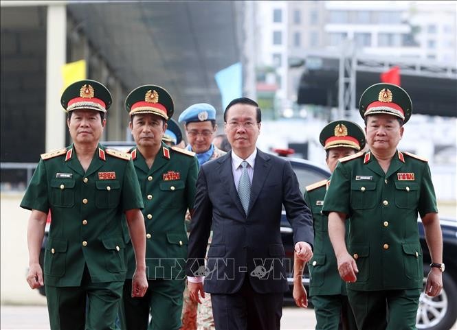 Президент Вьетнама принял участие в церемонии проводов военнослужащих, участвующих в миротворческой миссии ООН  - ảnh 1