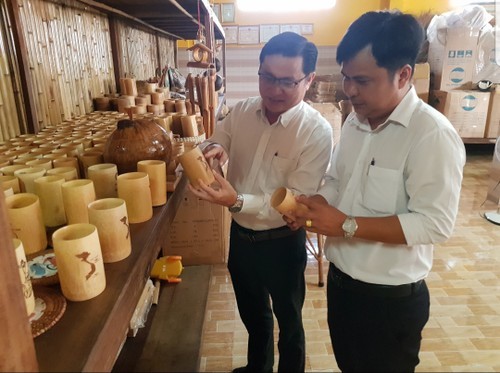 Община Футан провинции Шокчанг сохраняет ремесло по лозоплетению в тесной связи с развитием туризма - ảnh 3