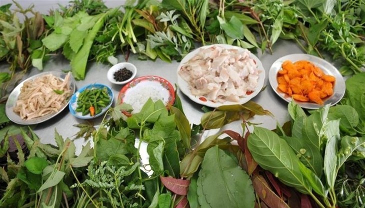 越南人吃野菜的乐趣 - ảnh 1