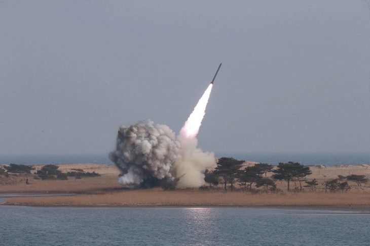 朝鲜再次发射导弹 - ảnh 1