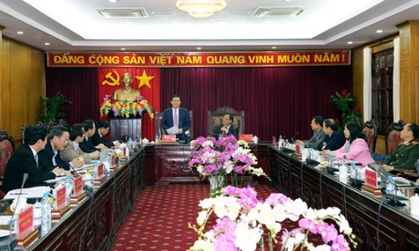 越南政府副总理王庭惠与北（氵）件省主要领导同志座谈 - ảnh 1