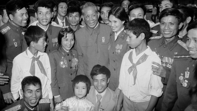 黎笋总书记——杰出领导人、越南民族的优秀儿子 - ảnh 1