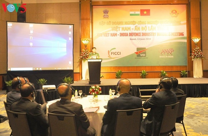 第四次越南-印度国防工业企业会晤举行 - ảnh 1