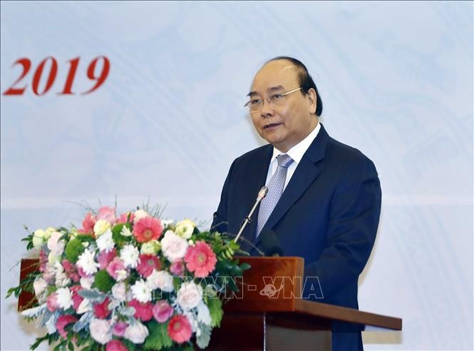 越南政府总理阮春福出席提高国内生产率会议 - ảnh 1