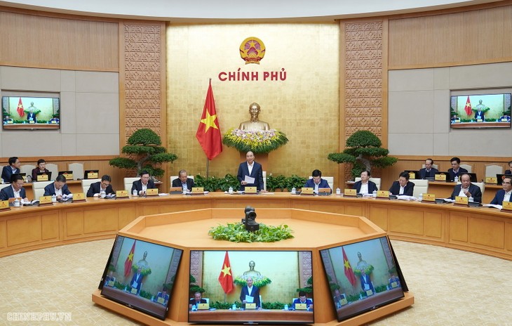 越南政府举行11月份工作例会 - ảnh 1