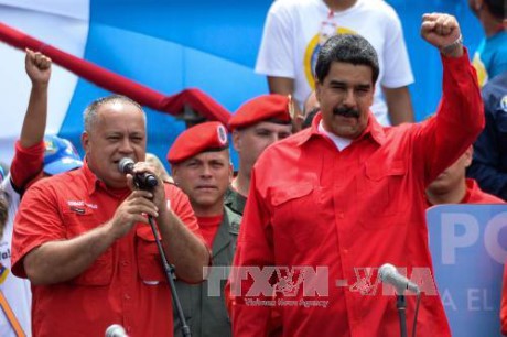 ការបោះឆ្នោតសភាធម្មនុញ្ញវេណេហ្ស៊ុយអេឡា៖ប្រធានាធិបតីលោក Nicolas Maduro ប្រកាសជ័យជំនះ - ảnh 1
