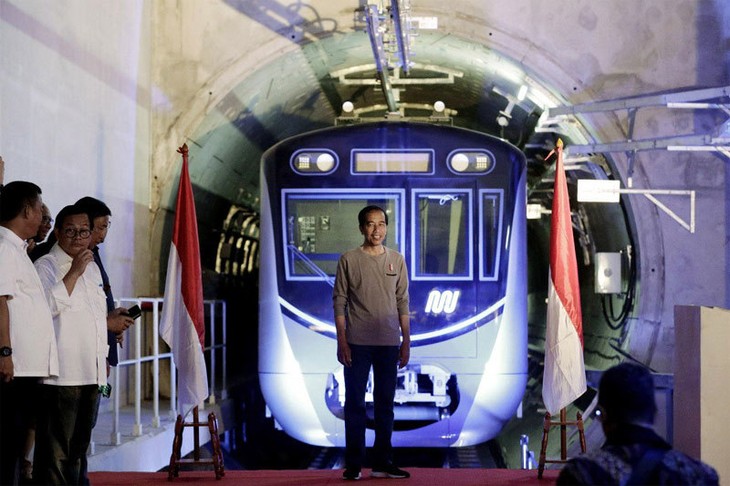 រថភ្លើងក្រោមដី MRT ដោះស្រាយបញ្ហាកកស្ទះចរាចរណ៍នៅទីក្រុង Jakarta - ảnh 1