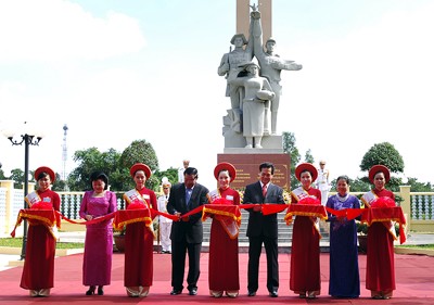 Khánh thành khu di tích lịch sử về tình đoàn kết Việt Nam - Campuchia - ảnh 1