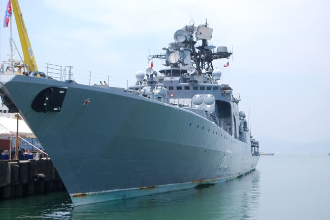 Nghị định quy định đối với tàu quân sự nước ngoài đến Việt Nam - ảnh 1