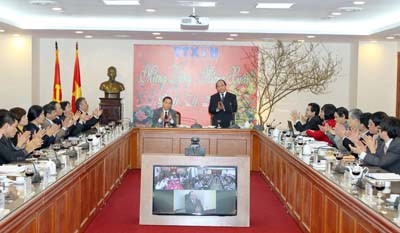 Phó Thủ tướng Nguyễn Xuân Phúc thăm Thông tấn xã Việt Nam  - ảnh 1