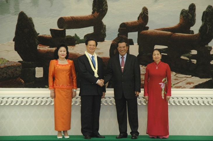 Không ngừng vun đắp quan hệ Việt Nam-Campuchia - ảnh 1