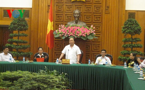 Phó Thủ tướng Nguyễn Xuân Phúc tiếp đoàn cựu tù chính trị tỉnh Đắk Lắk - ảnh 1