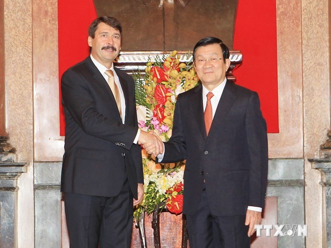 Tổng thống Hungary kết thúc chuyến thăm cấp Nhà nước tới Việt Nam - ảnh 1