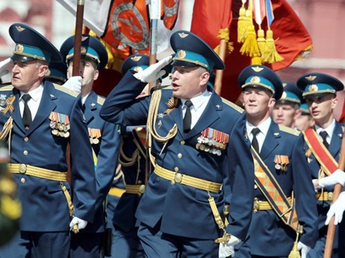 Lãnh đạo VNchúc mừng Liên bang Nga nhân dịp kỷ niệm 70 năm chiến thắng trong chiến tranh vệ quốc - ảnh 1