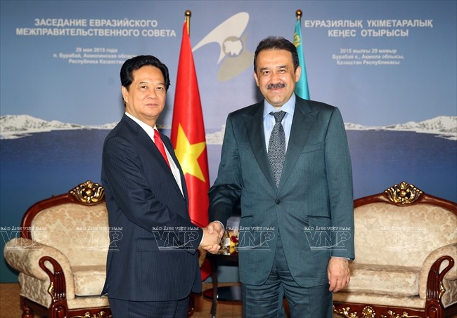 Việt Nam tăng cường hợp tác kinh tế, thương mại với Kazakhstan, Algeria, Bồ Đào Nha và Bulgaria - ảnh 1