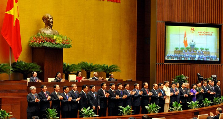 Quốc hội phê chuẩn bổ nhiệm các thành viên Chính phủ  - ảnh 1
