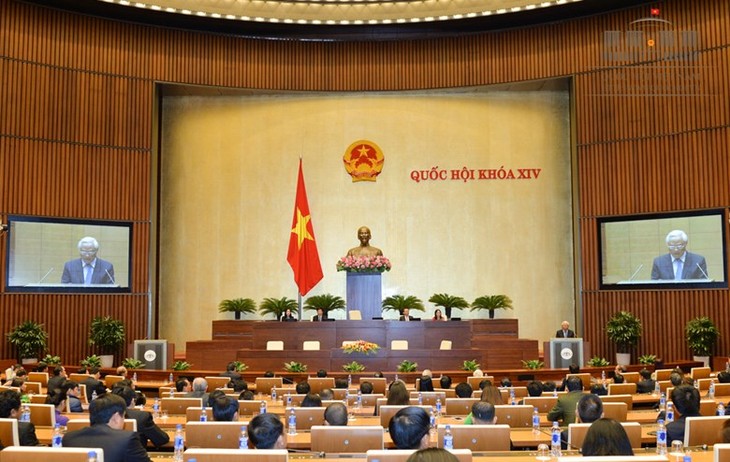 Phó Chủ tịch Quốc hội Uông Chu Lưu tiếp đoàn Đại biểu tiêu biểu ngành dầu khí Việt Nam  - ảnh 1