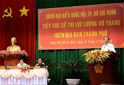 Chủ tịch nước Trần Đại Quang tiếp xúc cử tri lực lượng vũ trang thành phố Hồ Chí Minh - ảnh 1