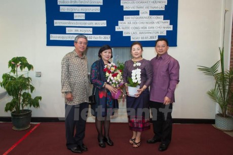 55 năm quan hệ Việt Nam-Lào: Giao lưu giữa hai Đại sứ quán Việt Nam và Lào tại Hoa Kỳ - ảnh 2