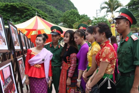 Khai mạc “Ngày hội giao lưu văn hóa, thể thao và du lịch vùng biên giới Việt Nam-  Lào“ - ảnh 3