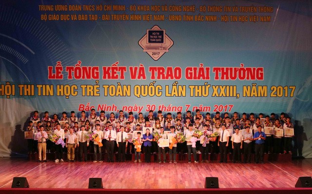 Trao giải hội thi Tin học trẻ toàn quốc lần thứ XXIII năm 2017 - ảnh 1