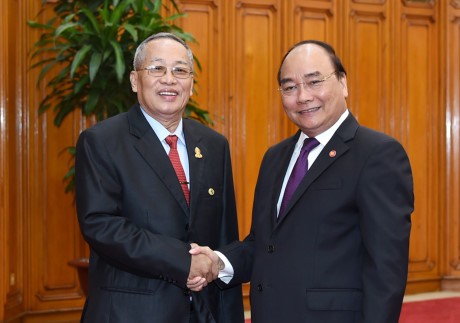 Thủ tướng Nguyễn Xuân Phúc tiếp Phó Chủ tịch thứ nhất Thượng viện Campuchia - ảnh 1