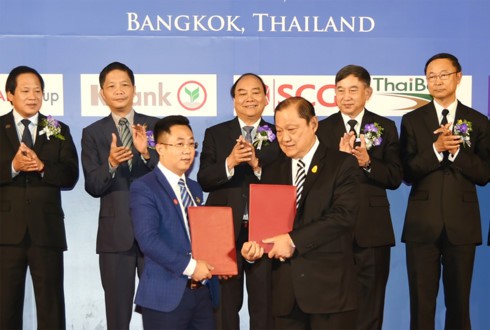 Thủ tướng Nguyễn Xuân Phúc dự Diễn đàn hợp tác kinh tế Việt Nam-Thái Lan - ảnh 2
