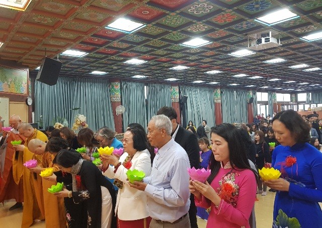Lễ cầu an đầu năm và thành lập Hội Phật tử Việt Nam tại Hàn Quốc - ảnh 9