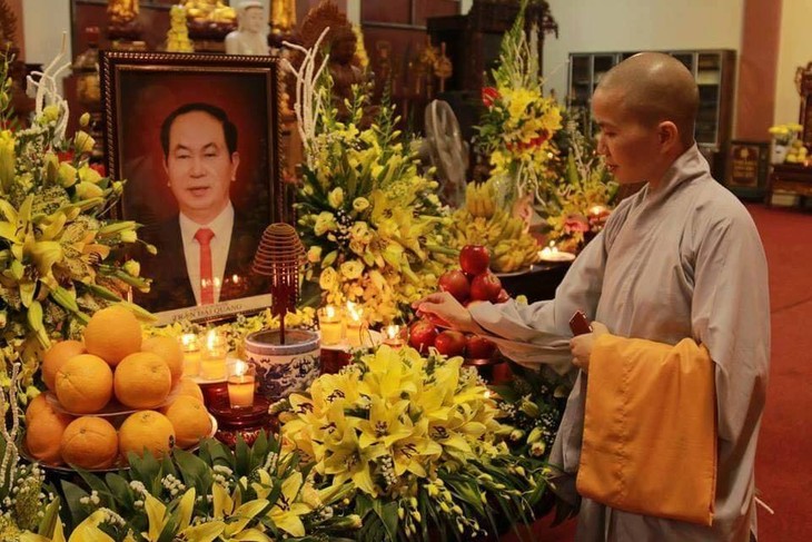 Chư tăng, phật tử Lào – Việt tại Lào cầu siêu, tưởng niệm Chủ tịch nước Trần Đại Quang - ảnh 1