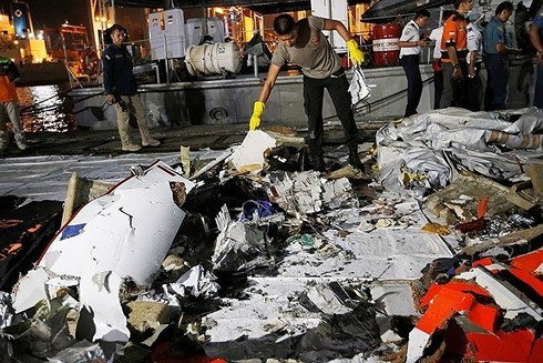 Điện thăm hỏi Indonesia vụ tai nạn máy bay Lion Air - ảnh 1