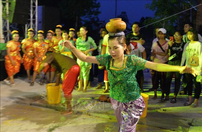 “Bản hòa âm đa sắc” chào mừng Ngày Văn hóa các dân tộc Việt Nam năm 2019 - ảnh 1