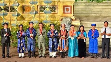 Festival Nghề truyền thống Huế - Lưu giữ và quảng bá sản phẩm làng nghề  - ảnh 3