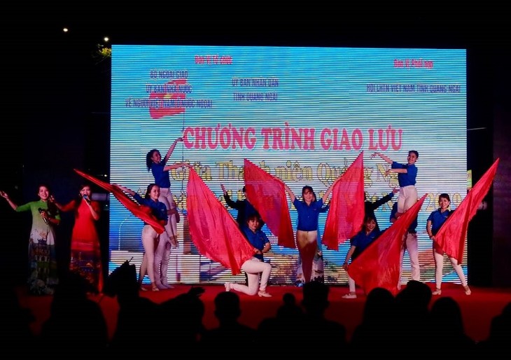 Đêm giao lưu giữa thanh niên Quảng Ngãi với đại biểu Trại hè Việt Nam 2019  - ảnh 3