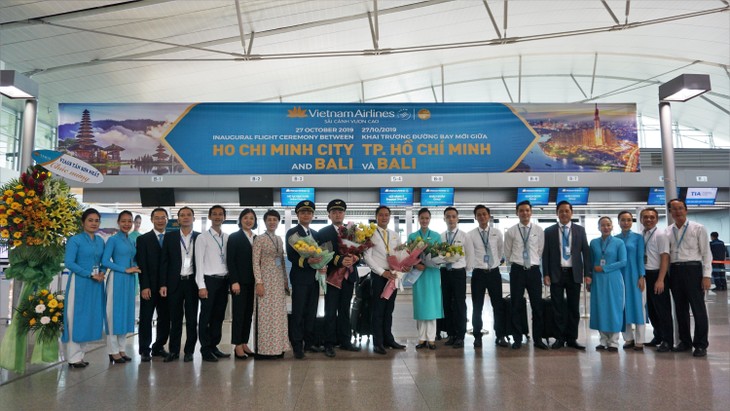 Vietnam Airlines khai trương đường bay Thành phố Hồ Chí Minnh - Bali - ảnh 2