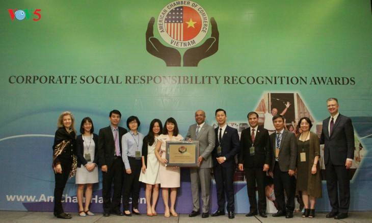 34 doanh nghiệp nhận giải thưởng CSR của AmCham - ảnh 1