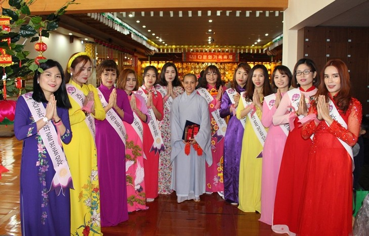  Tết sớm cho cộng đồng Phật tử Việt Nam tại Hàn Quốc  - ảnh 20