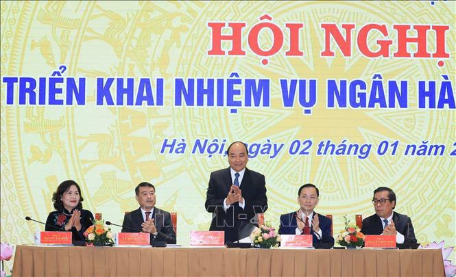 Thủ tướng Nguyễn Xuân Phúc dự hội nghị triển khai nhiệm vụ Ngân hàng Nhà nước năm 2020 - ảnh 1