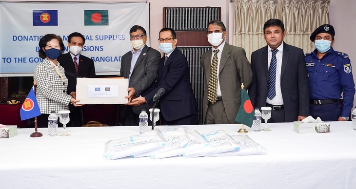 Quyên góp ủng hộ Bangladesh phòng chống dịch Covid-19 - ảnh 2