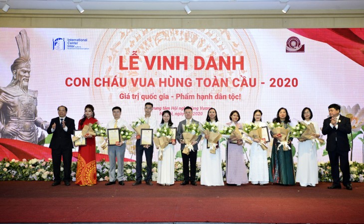 Giữ gìn bản sắc văn hoá dân tộc qua dự án Ngày Quốc tổ Việt Nam toàn cầu - ảnh 3