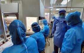 Bộ Y tế kiểm tra công tác điều trị bệnh nhân Covid-19 tại tỉnh Hải Dương - ảnh 1
