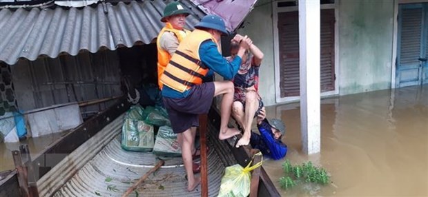 Điện thăm hỏi của lãnh đạo Lào và Thái Lan về lũ lụt miền Trung Việt Nam - ảnh 1