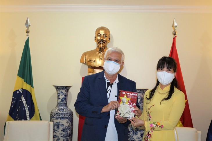 Tăng cường quan hệ hữu nghị, hợp tác giữa hai Đảng và nhân dân hai nước Braxin - Việt Nam - ảnh 2